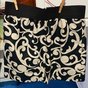 Women’s Skirt - Size 6